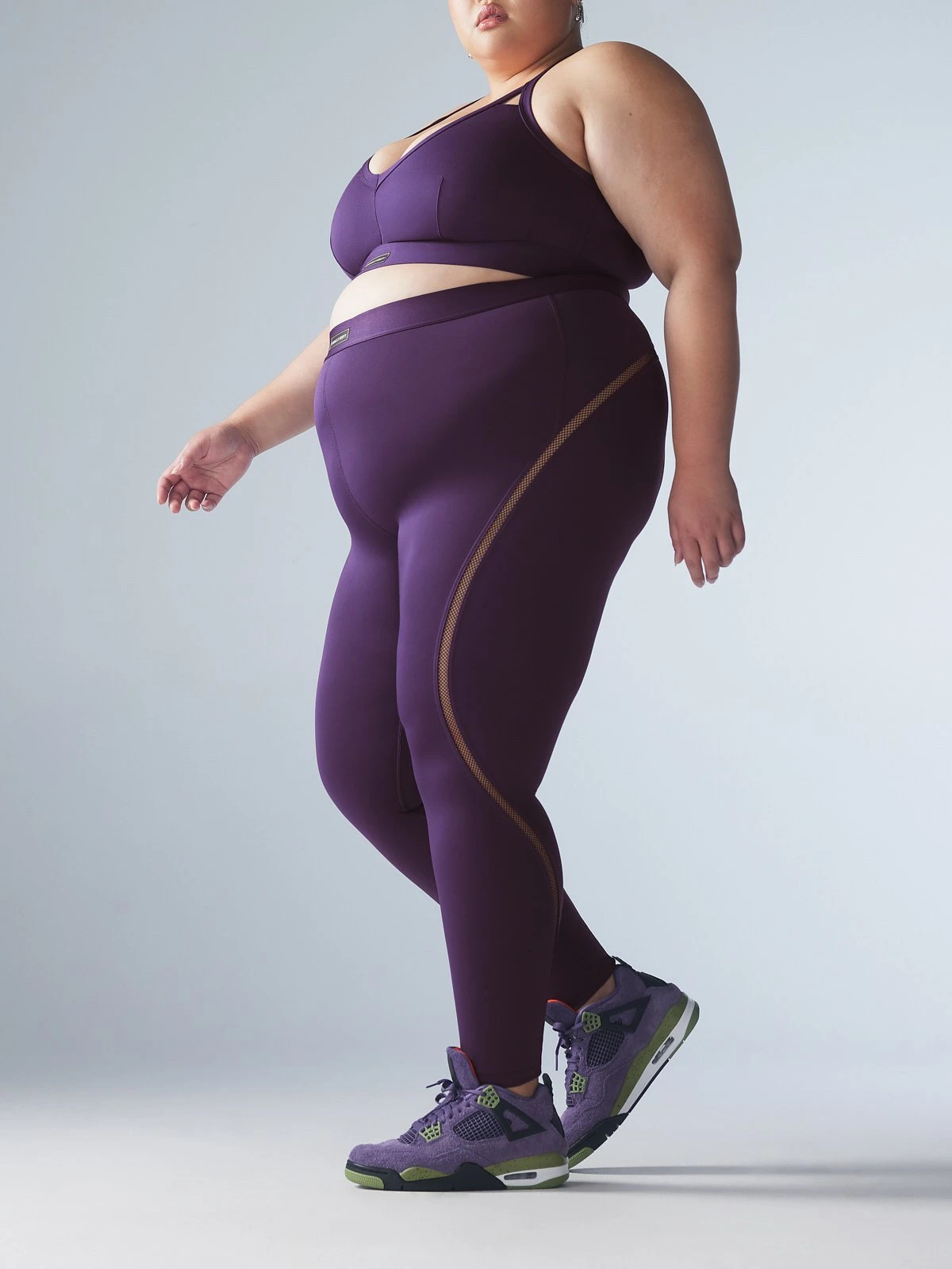 Flow High-Waist Trimmed Legging 3 Flow High-Waist Trimmed Legging - Image 3